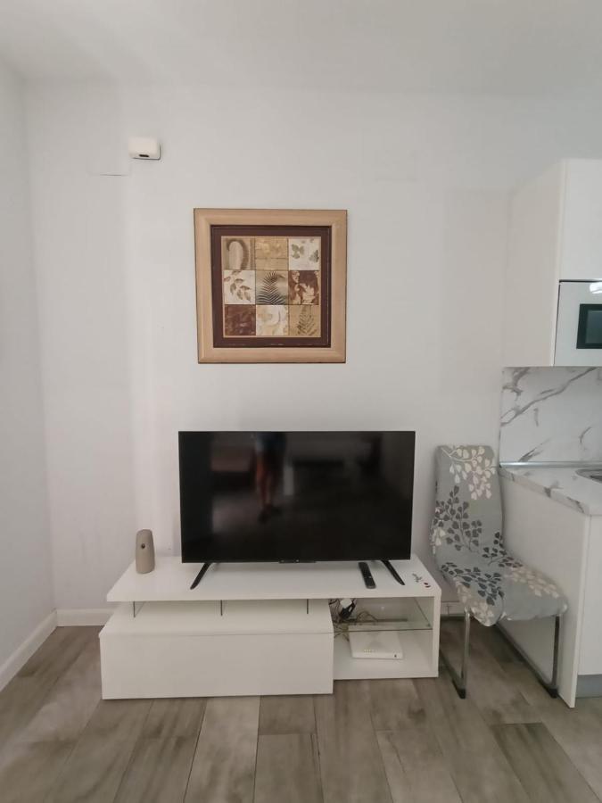 Los Nidos Carihuela New&Beach 托雷莫利诺斯 外观 照片