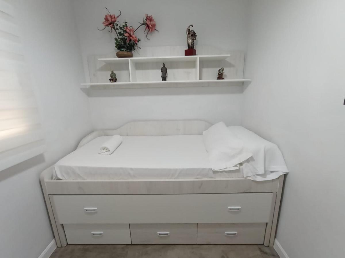 Los Nidos Carihuela New&Beach 托雷莫利诺斯 外观 照片